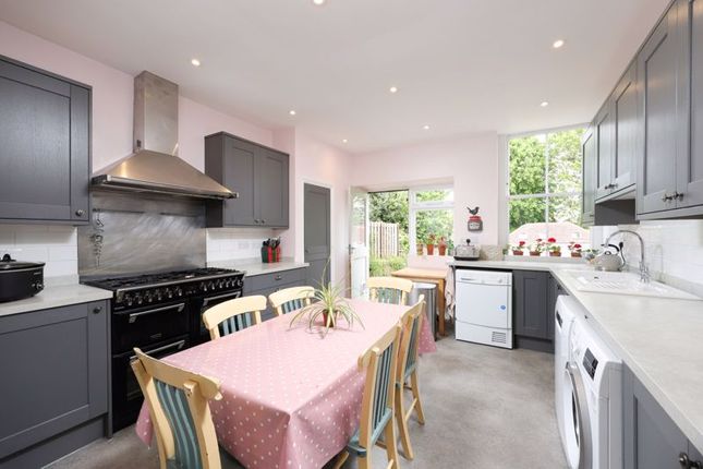 Thumbnail Flat for sale in Cotham Lawn Road, Cotham, Bristol