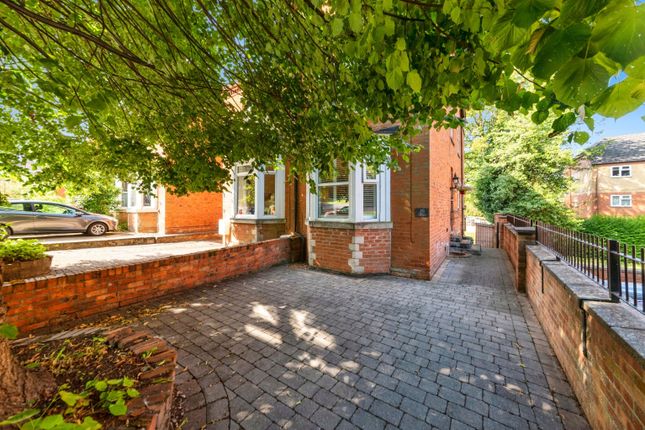 10_Dudley_Road-38