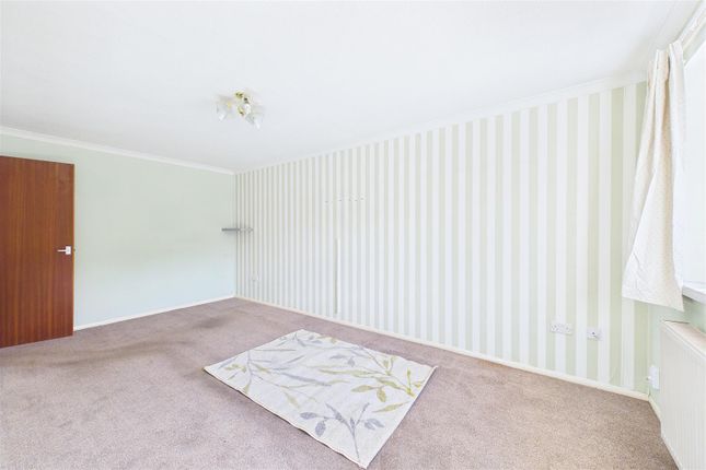 53, Stonebridge, Clevedon photo 4