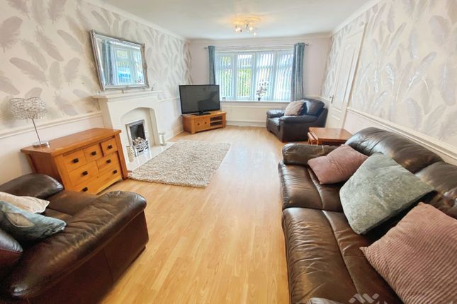 4, Belfry Close, Liverpool photo 2