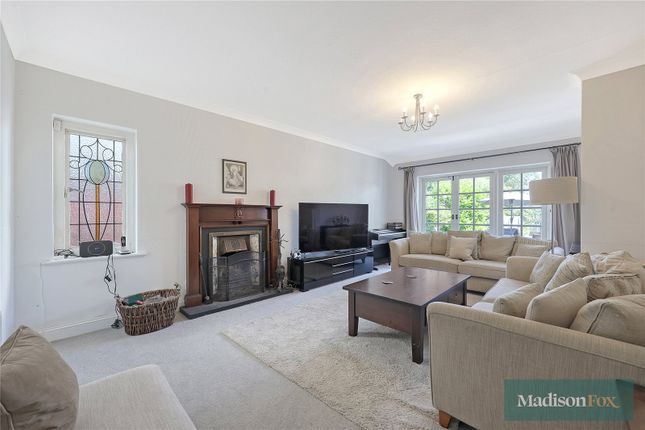 12, Hillcrest Road, Essex photo 2