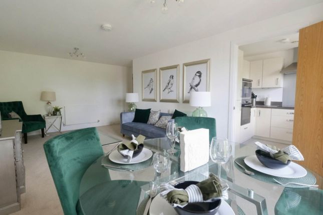 Flat 16 Highclere House, Great North Road, Hatfield photo 3