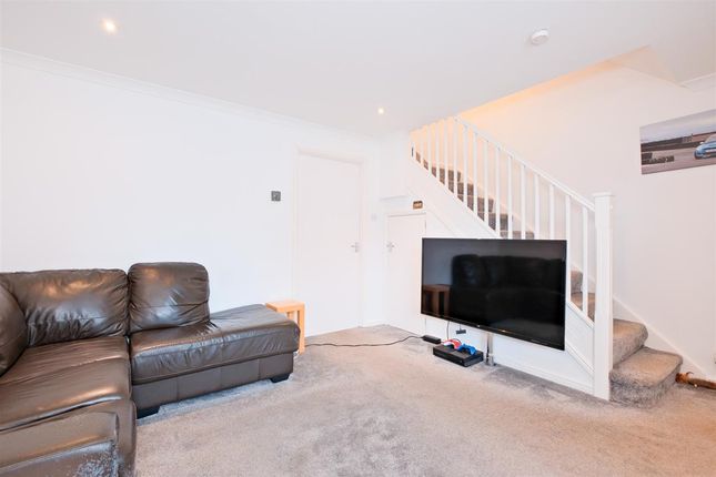 11, Blair Atholl Gardens, Hamilton photo 2