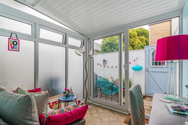 Ty Bychan, Denton Road, Cardiff photo 3