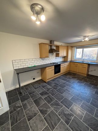 8, SWANSEA photo 4