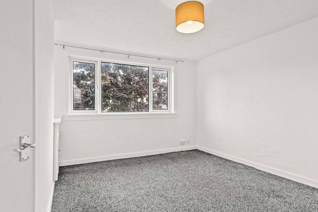 5, Queens Court, Bridge Of Allan photo 5
