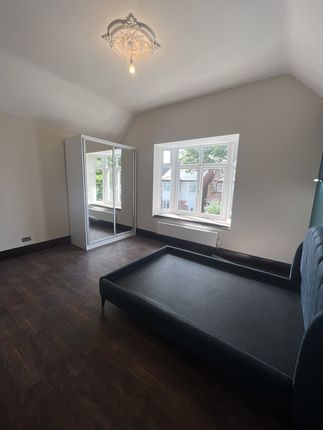 Room to rent in West Hill Avenue, Nottingham