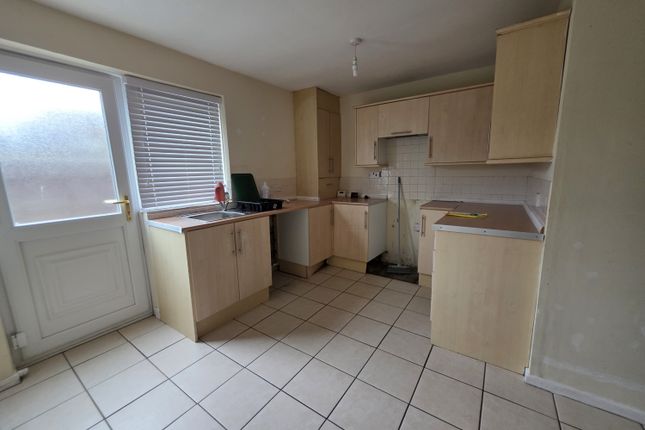 284, Hedley Close, Newton Aycliffe photo 5