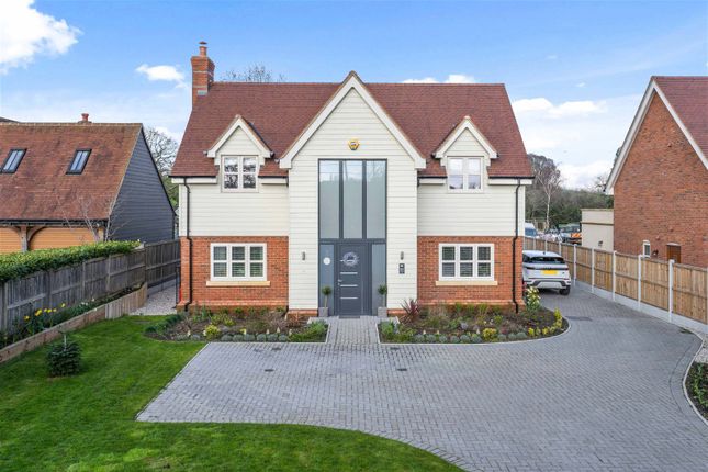 Thumbnail Detached house for sale in Chelmsford Road, Purleigh, Chelmsford