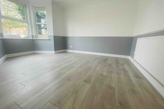 Terraced house to rent in Gibbon Road, London