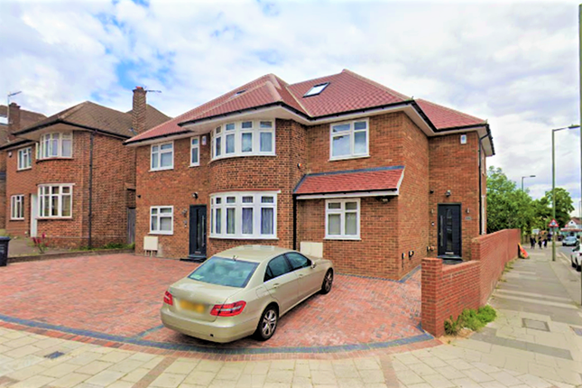 Thumbnail Detached house to rent in Queens Way, London