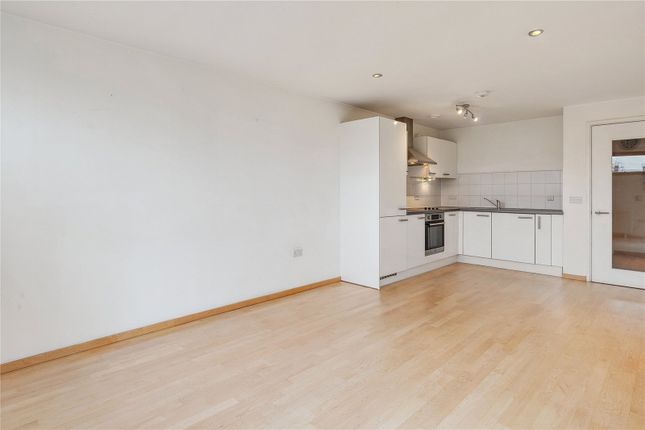 Thumbnail Flat for sale in Petergate, London