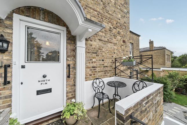 65 Ham Common, Richmond photo 2