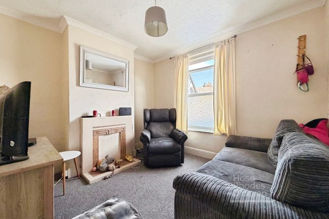 4, Catherine Terrace, Isle of Wight photo 3