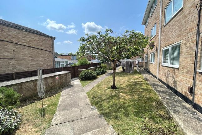 Flat for sale in Broadsands Drive, Gosport