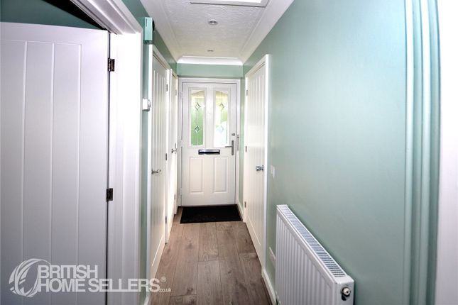 21H,, Woodlands Road, Surrey photo 2