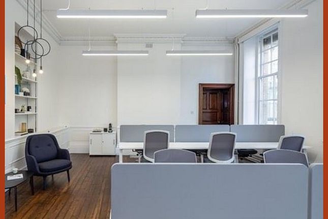 Office to let in Hamilton House, London