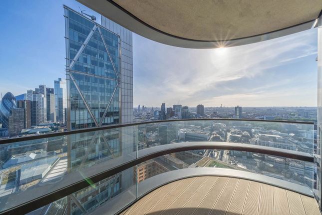 Flat 42.1 Principal Tower, Worship Street, London photo 3