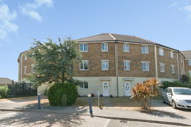 25, Long Beach View, Eastbourne photo 2