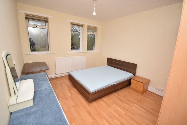 125a, Birchwood Avenue, Hatfield photo 2