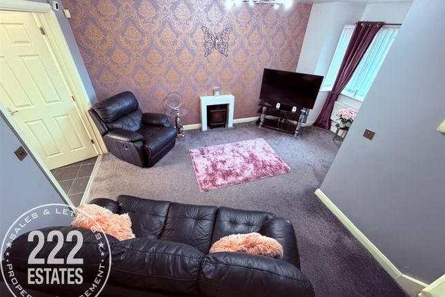 31, Lysander Drive, Warrington photo 4