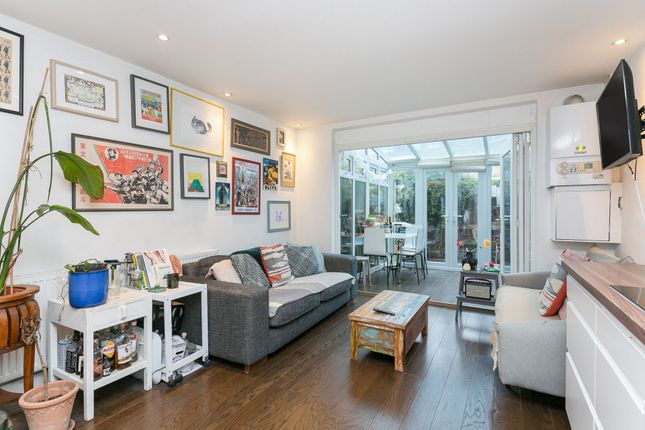 7, Laurel Street, London photo 3