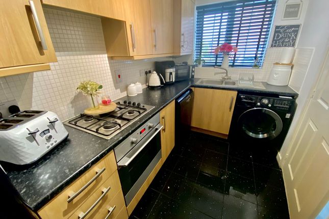 5 Forsythia Close, Bedworth photo 5