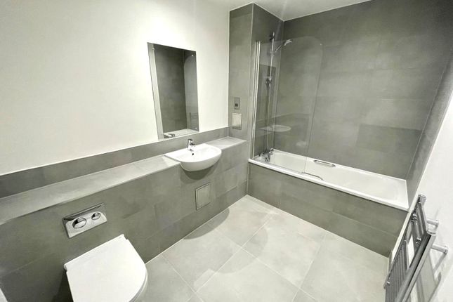 Flat 15, Milton Keynes photo 5