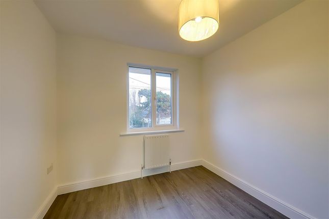Room 4, 143, Dominion Road, Worthing photo 2