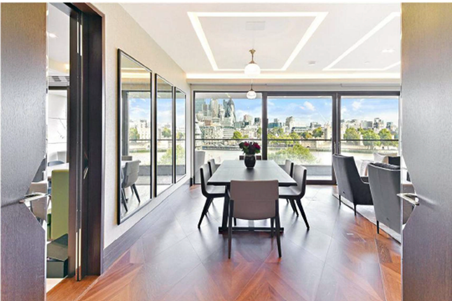 Flat for sale in Blenheim House, Crown Square, London