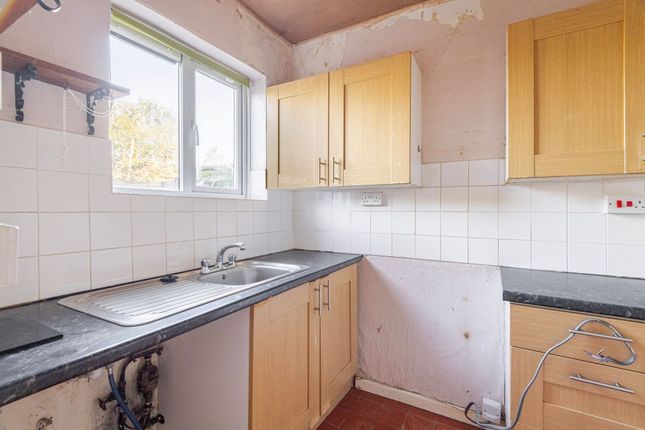 23 Ashfield Crescent, Lowestoft photo 4