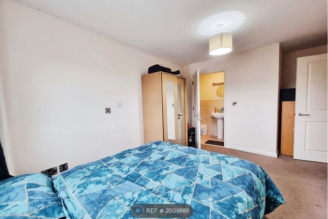 Flat to rent in The Tower, Blackburn