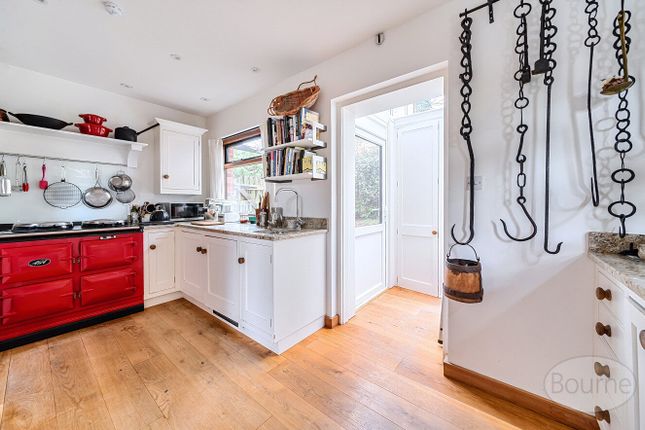 Uplands Cottage, 36, Fairmile Lane, Cobham photo 5