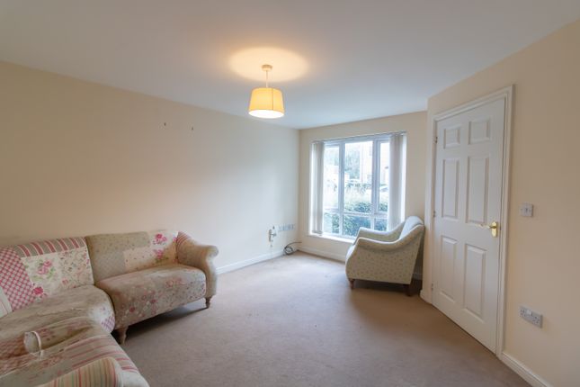 10, Deepdale Avenue, Stockton-on-Tees photo 2