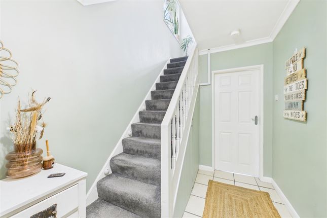 62, Stephen Road, Newark photo 4