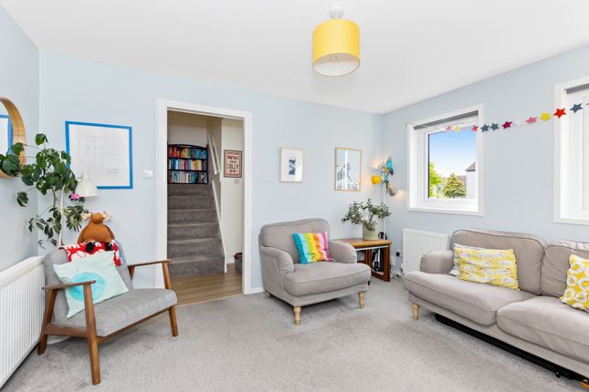 14, Greenlaw Hedge, Colinton Mains, Edinburgh photo 3