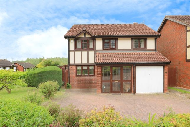 Thumbnail Detached house for sale in Ewloe Close, Kidderminster