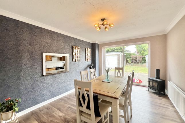 8, Willow Place, Elswick photo 4