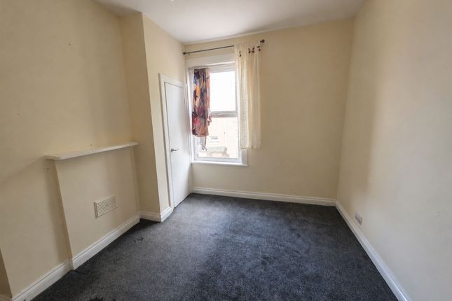 54 Field Road, London photo 4