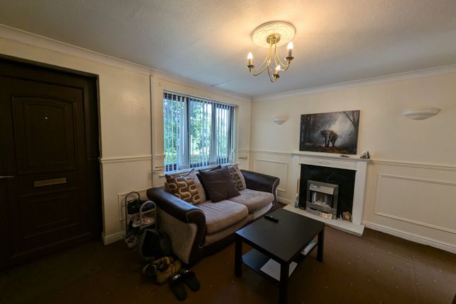 3, Sarah Street, Wakefield photo 4