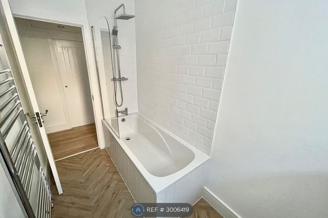 Charmaine Court, St Margarets Road, St Leonards-On-Sea photo 4