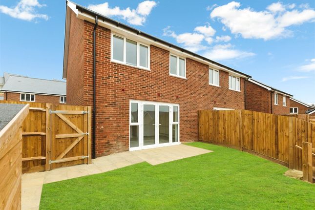 ** NEW MP 3 Bed Semi Detached **,, Wrestwood Road, East Sussex photo 4