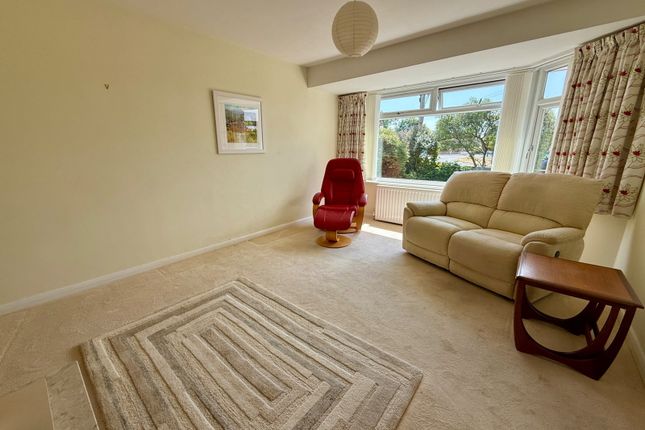 71, Clifford Avenue, Newton Abbot photo 3