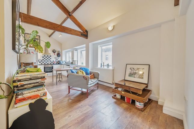 Flat for sale in West Street, St. Philips, Bristol, Somerset