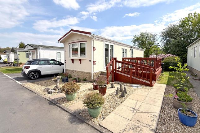 2-bed caravan on 53 Langar Woods, Harby Road, Langar, £55,000