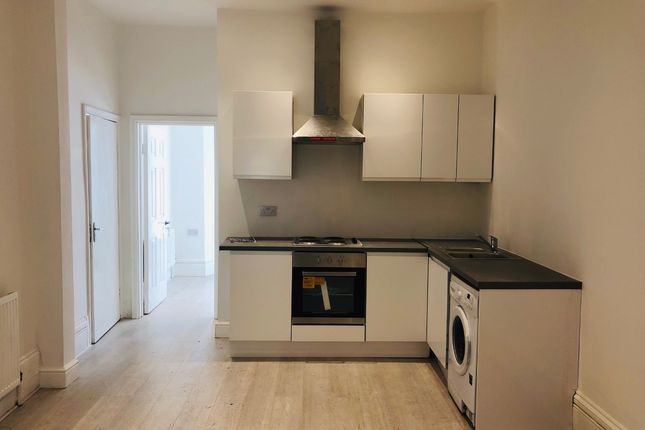 Thumbnail Flat to rent in Northbrook Road, Ilford