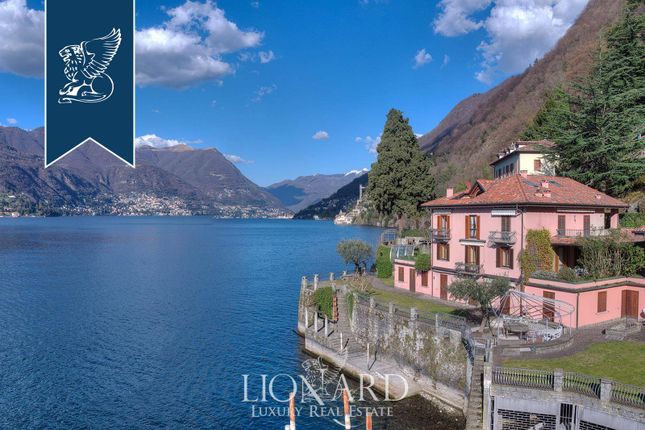 Thumbnail Apartment for sale in Como, Como, Lombardia
