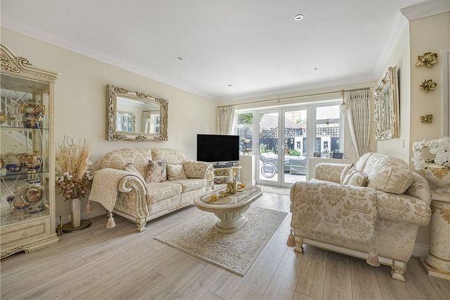 4, Alma Barn Mews, Kent photo 2