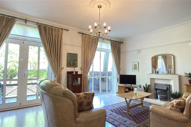 24, Cerne Abbas, 46, The Avenue, Dorset photo 4
