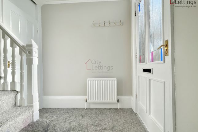 Park Street, Beeston photo 3